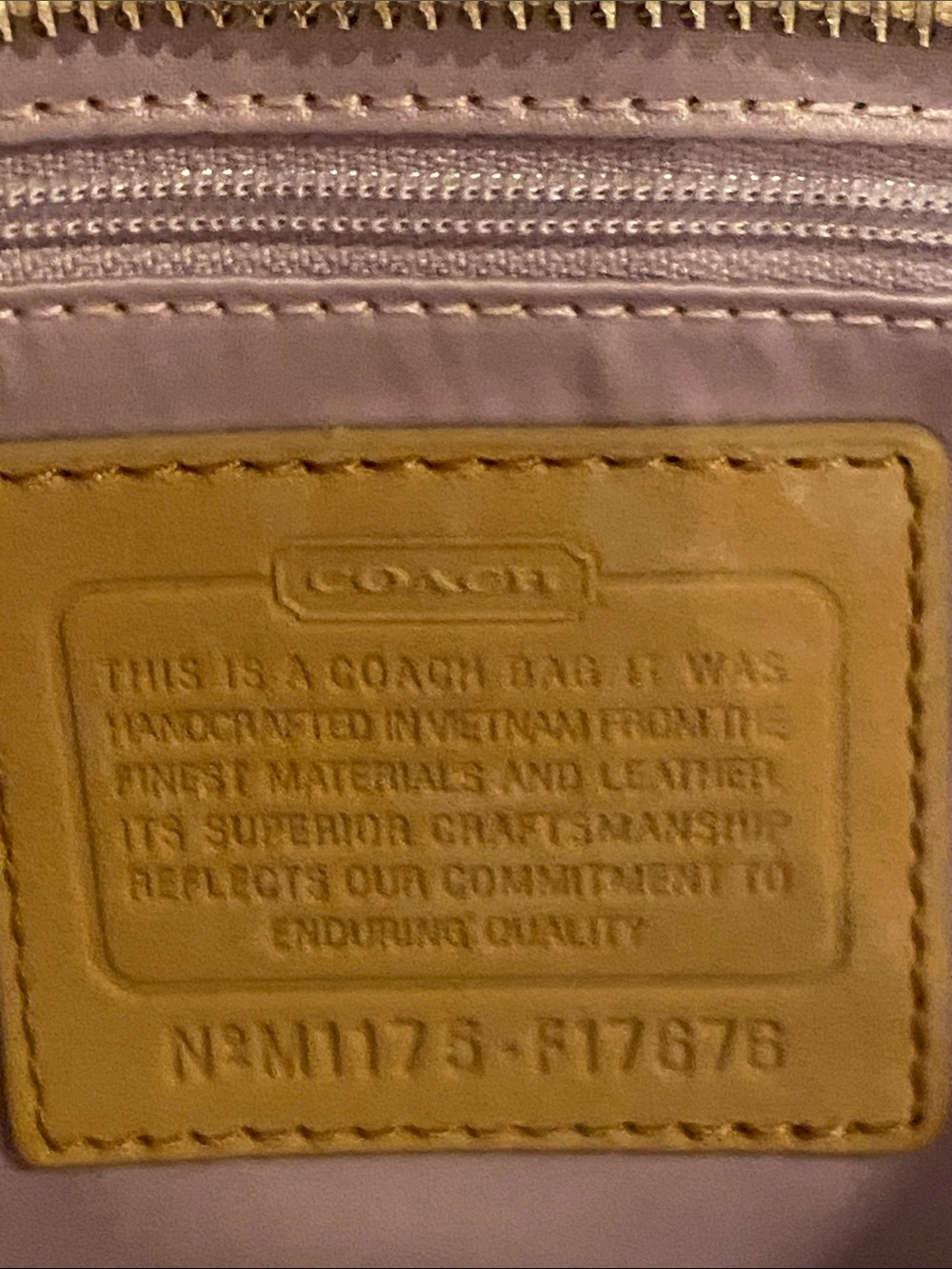 NWT Coach Y2K Beige Signature Tote with Leather Trim Original Box - Picture 9 of 16